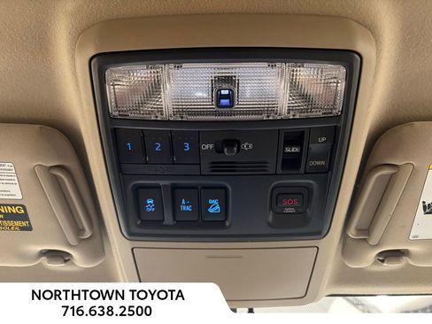 Used 2016 Toyota 4Runner Limited image 48