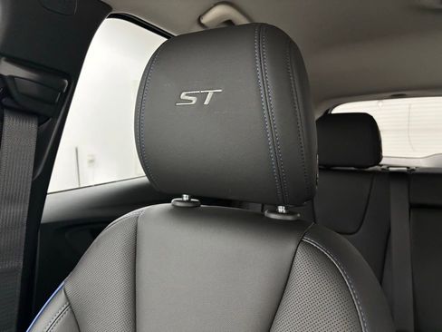 New 2026 Buick Encore GX Sport Touring w/ Comfort Package image 38