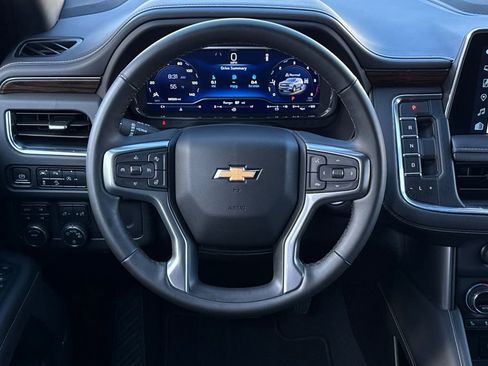 Certified 2024 Chevrolet Suburban Premier image 16