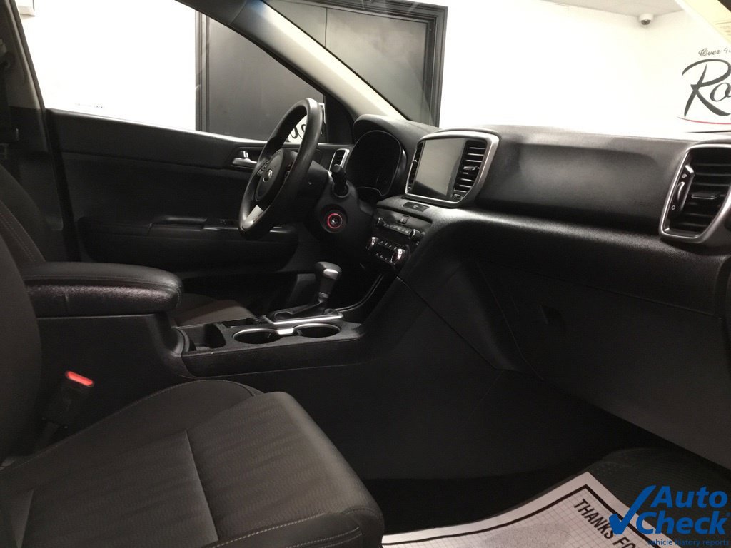Used 2021 Kia Sportage LX AWD/4WD image 36