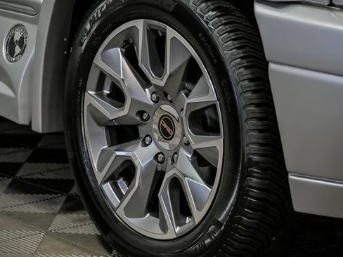 New 2025 GMC Savana 2500 w/ Driver Convenience Package image 3