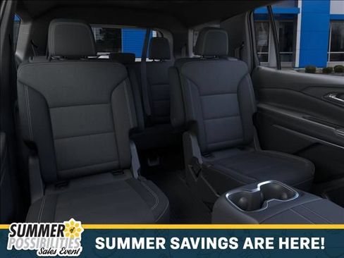 New 2026 Chevrolet Traverse LT w/ Driver Confidence Package FWD image 17
