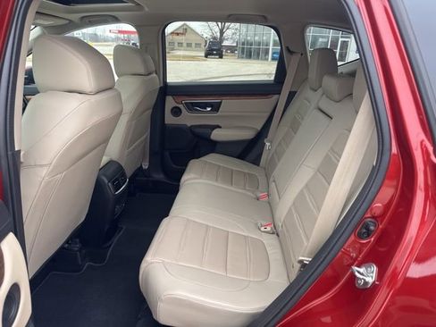 Used 2018 Honda CR-V Touring image 10