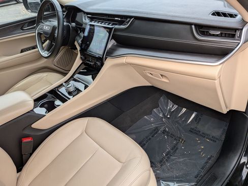 Certified 2021 Jeep Grand Cherokee L Limited image 40