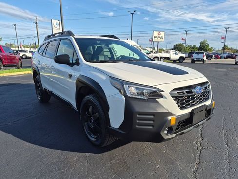 Used 2022 Subaru Outback Wilderness AWD/4WD image 3