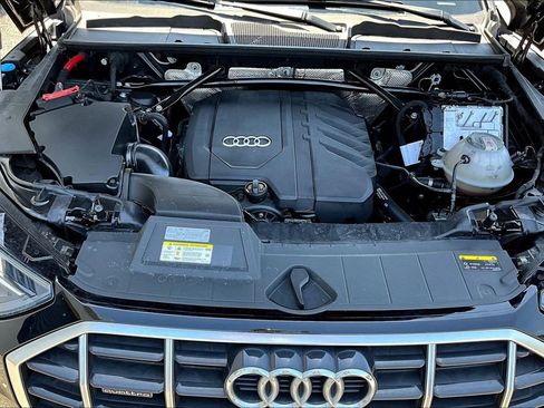 Used 2021 Audi Q5 2.0T Premium w/ Convenience Package AWD/4WD image 31