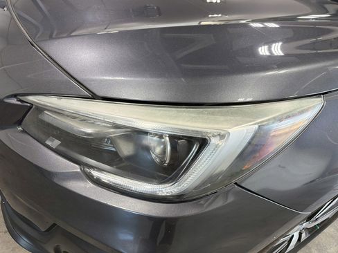 Used 2019 Subaru Outback 2.5i Limited AWD/4WD image 10