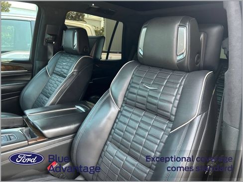 Used 2021 Cadillac Escalade Premium Luxury Platinum w/ LPO, Floor Liner Package AWD/4WD image 11