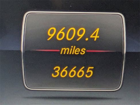 Used 2020 Mercedes-Benz G 550 image 35