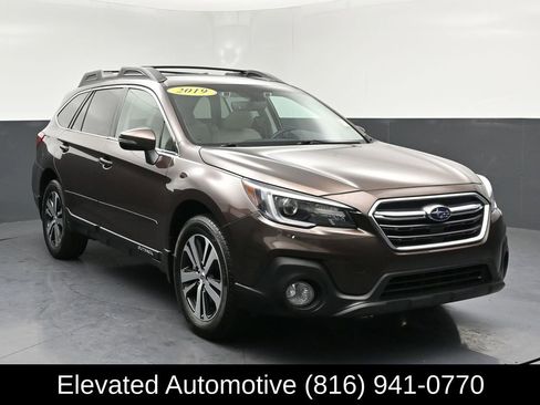 Used 2019 Subaru Outback 2.5i Limited w/ Popular Package #2 image 1