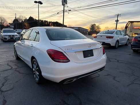 Used 2016 Mercedes-Benz C 300 4MATIC Sedan image 11