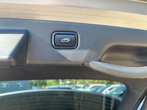 Certified 2023 Kia Niro Wind FWD image 17