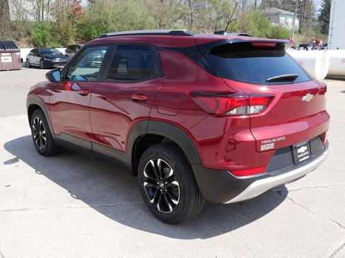 Used 2023 Chevrolet TrailBlazer LT w/ Convenience Package FWD image 5