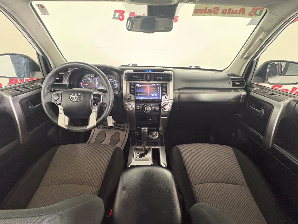 Used 2021 Toyota 4Runner SR5 AWD/4WD image 41