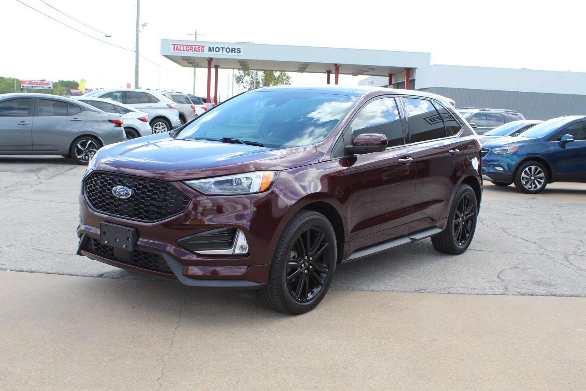 Used 2021 Ford Edge ST-Line FWD image 11