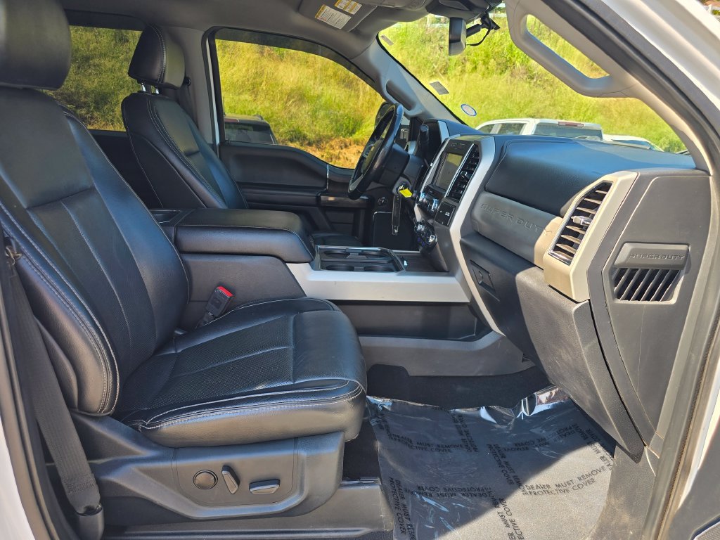 Used 2021 Ford F250 Lariat w/ Lariat Value Package AWD/4WD image 28