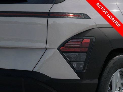 New 2026 Hyundai Kona SE FWD image 11