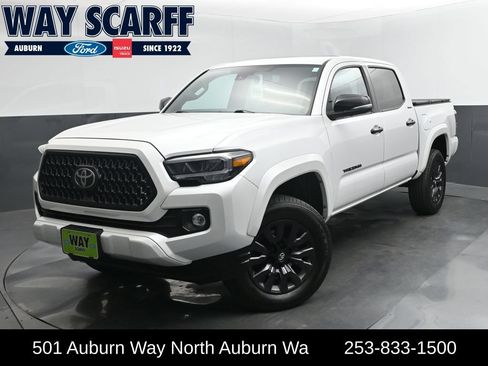 Used 2023 Toyota Tacoma Limited AWD/4WD image 1