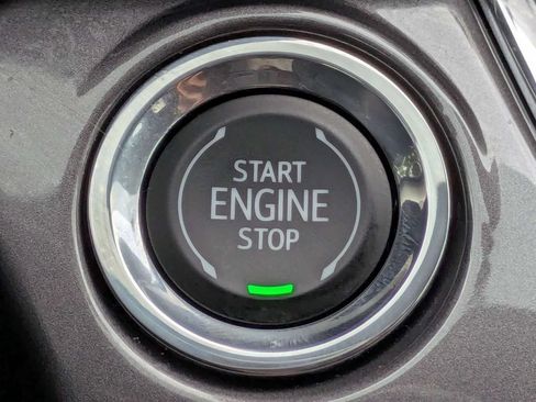 Used 2026 Chevrolet Trax ACTIV FWD image 28
