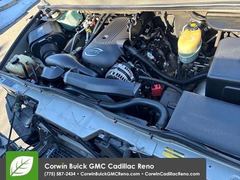 Used 2003 HUMMER H2 w/ Preferred Equipment Group image 23