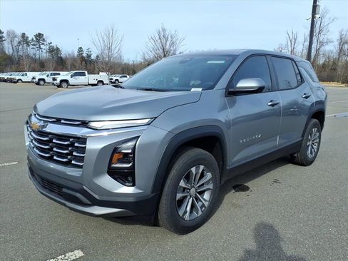 New 2026 Chevrolet Equinox LT w/ Safety and Technology Package image 29