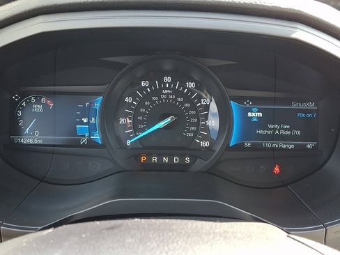 Used 2022 Ford Edge Titanium w/ Cargo Accessory Package image 27