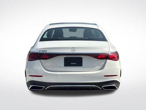 Used 2025 Mercedes-Benz E 350 Sedan w/ Winter Package image 4