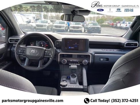 Used 2024 Toyota Tacoma SR image 15
