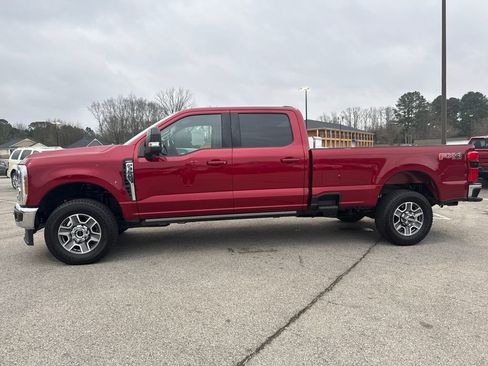 Used 2026 Ford F350 Lariat w/ FX4 Off-Road Package image 2