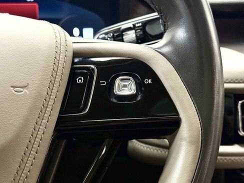 Used 2023 Lincoln Aviator Reserve w/ Equipment Group 201A AWD/4WD image 23