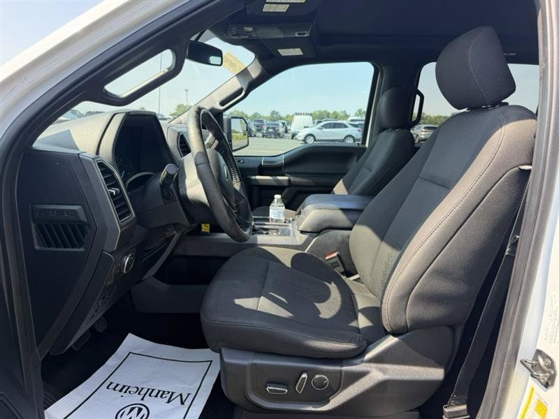 Used 2018 Ford F150 XLT w/ Equipment Group 302A Luxury AWD/4WD image 15