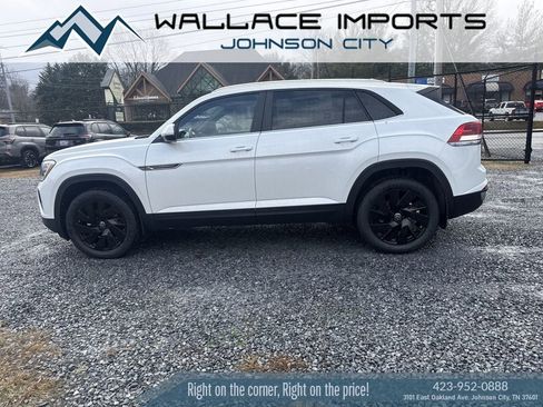 New 2026 Volkswagen Atlas Cross Sport SE AWD/4WD image 3