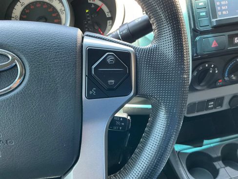 Used 2014 Toyota Tacoma PreRunner RWD image 23