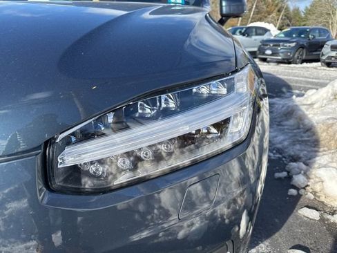 Certified 2024 Volvo XC90 T8 Ultimate w/ Protection Package image 10