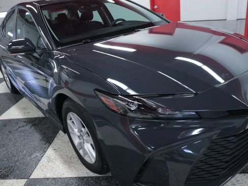 Used 2025 Toyota Camry LE w/ Convenience Package FWD image 33