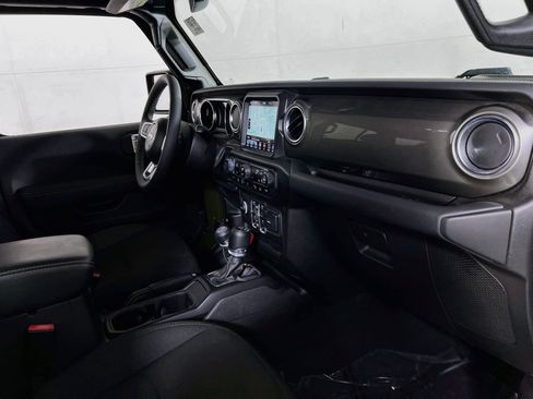 Used 2023 Jeep Wrangler Sahara w/ Safety Group AWD/4WD image 27