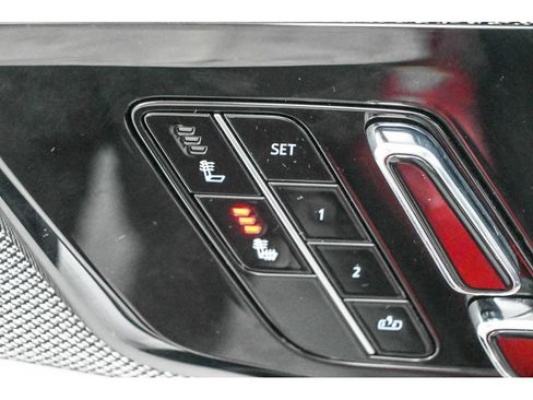 Certified 2025 Cadillac Optiq Sport 1 AWD/4WD image 35