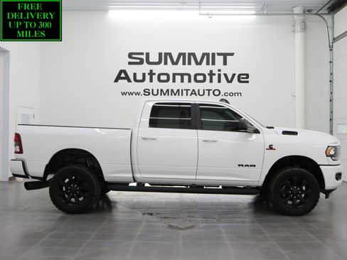 Used 2022 RAM 2500 Big Horn w/ Night Edition AWD/4WD image 1