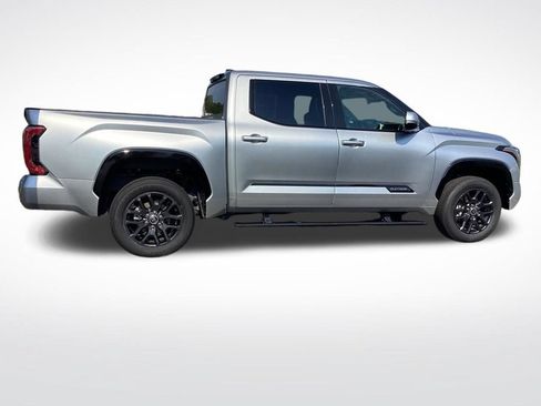 Used 2023 Toyota Tundra Platinum AWD/4WD image 13