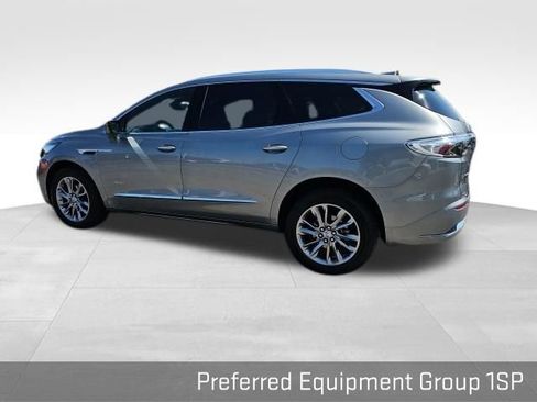 Used 2024 Buick Enclave Avenir w/ Avenir Technology Package image 15