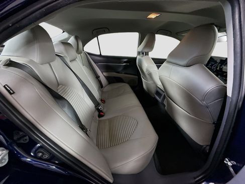 Used 2021 Toyota Camry SE image 26