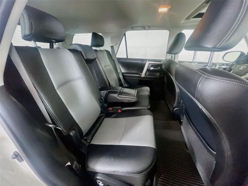Used 2023 Toyota 4Runner SR5 Premium w/ Moonroof Package AWD/4WD image 30