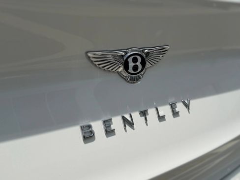 New 2026 Bentley Bentayga AWD/4WD image 14