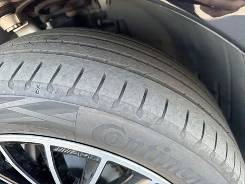 Used 2024 Mercedes-Benz GLC 300 4MATIC image 12