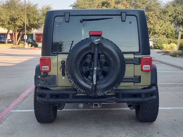 Used 2013 Jeep Wrangler Unlimited Sport w/ Connectivity Group AWD/4WD image 4