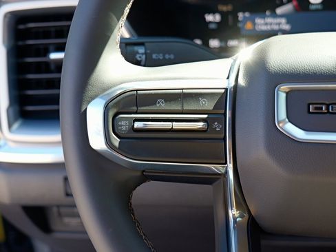 New 2026 GMC Canyon Denali image 12