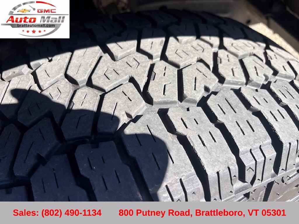 Used 2022 Ford Bronco 4-Door AWD/4WD image 27
