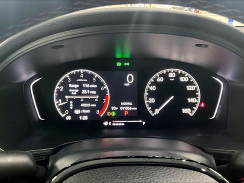 Used 2025 Honda Civic Sport image 26