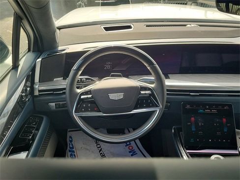New 2025 Cadillac Escalade IQ Luxury 2 image 8