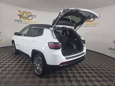 Certified 2023 Jeep Compass Limited w/ Elite Group AWD/4WD image 31